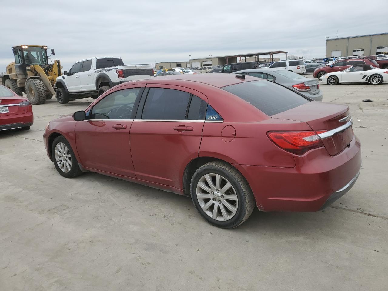 2013 Chrysler 200 Touring - Фото 2