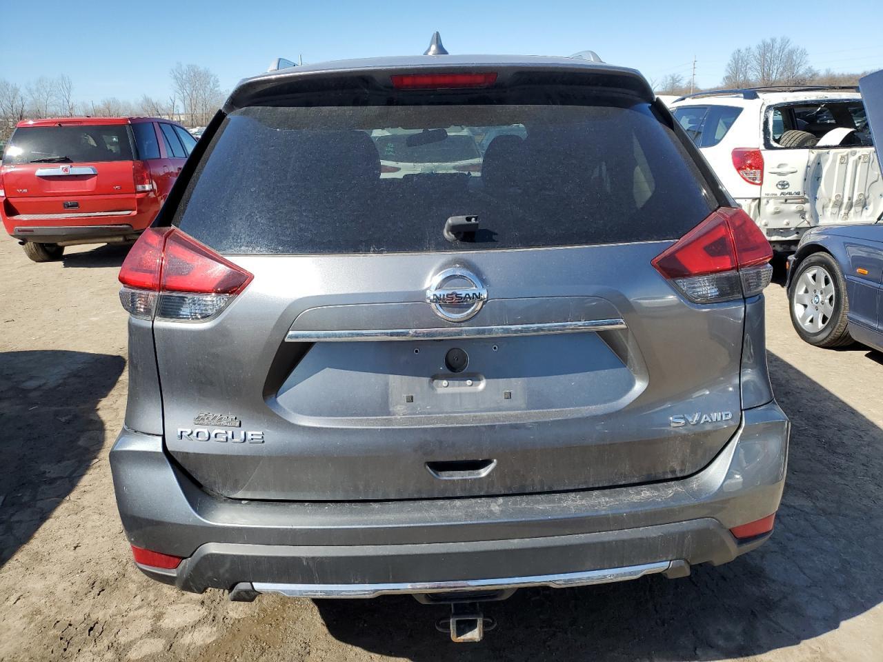 2017 Nissan Rogue S - Фото 6