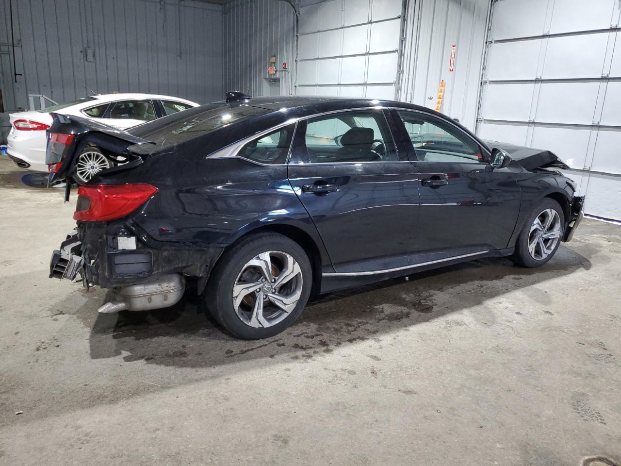 2019 Honda Accord Ex - Фото 3