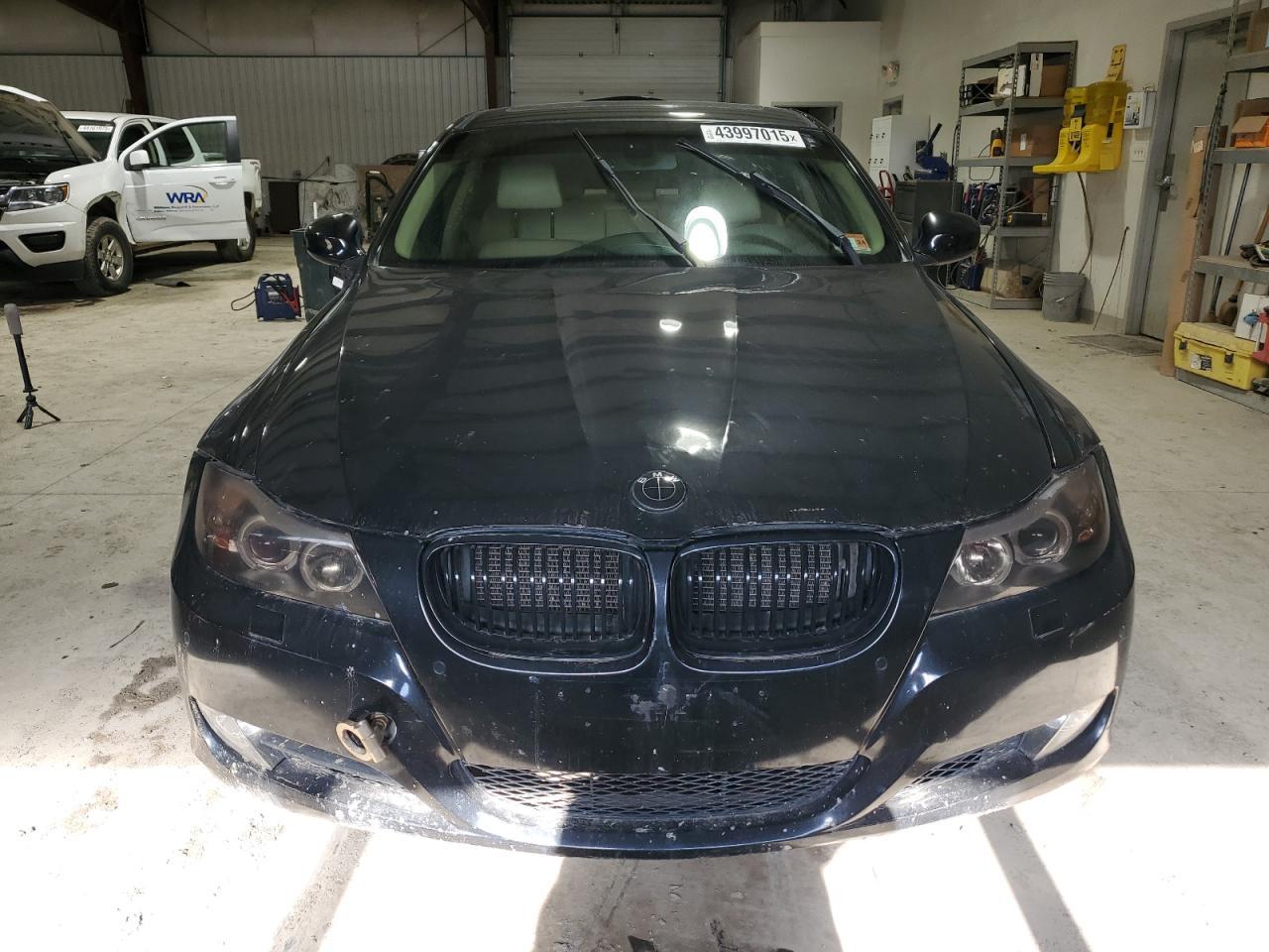 2010 BMW 328 Xi Sulev - Image 5