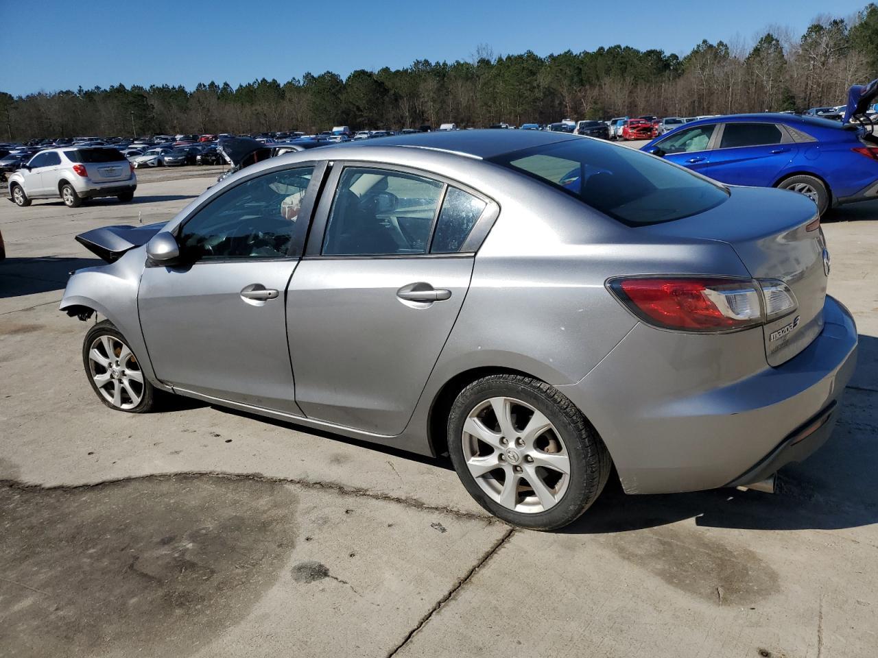 2011 Mazda 3 I - Image 2