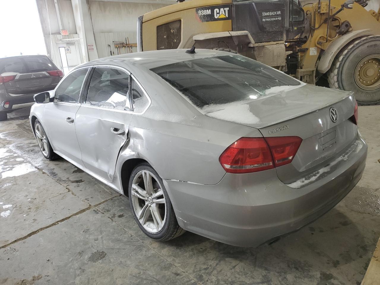 2014 Volkswagen Passat Se - Фото 2
