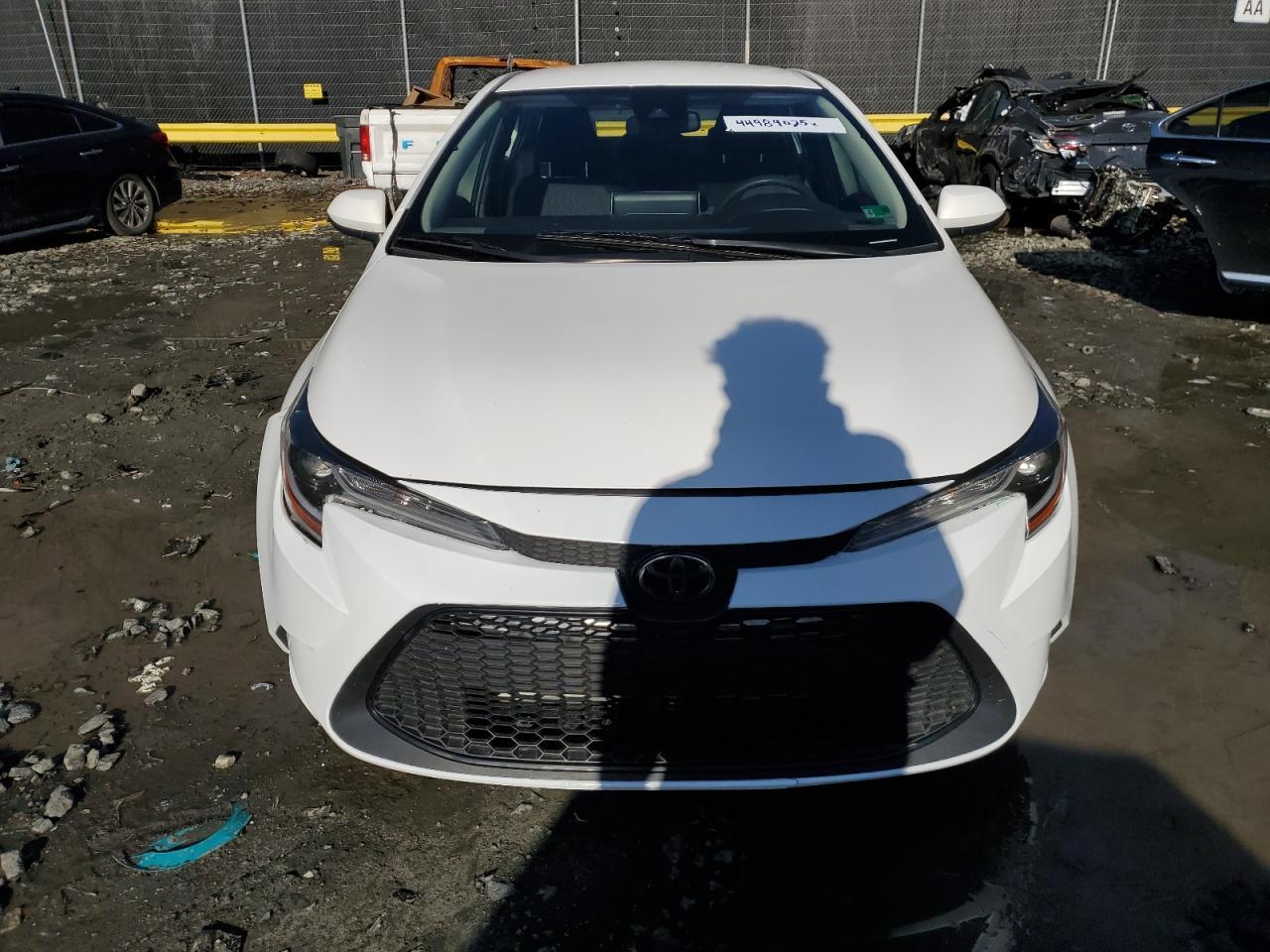 2020 Toyota Corolla Le - Image 5