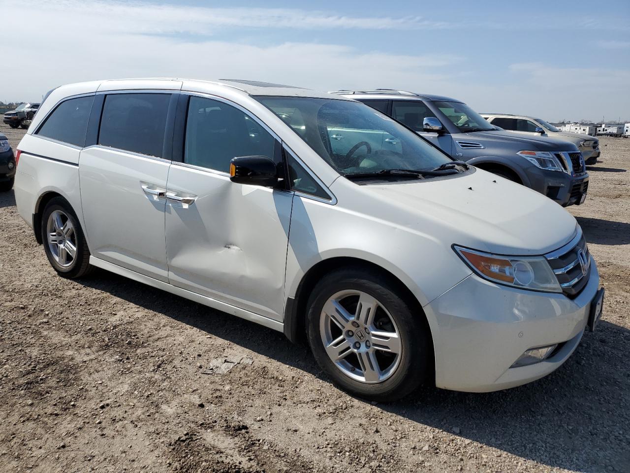 2013 Honda Odyssey Touring - Фото 4