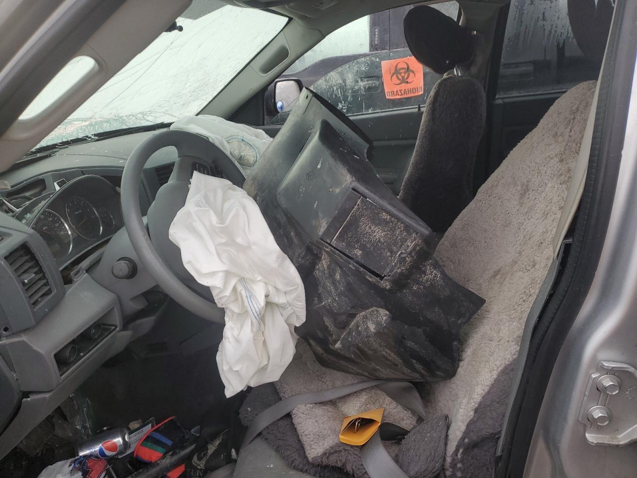 2007 Jeep Grand Cherokee Laredo - Image 7