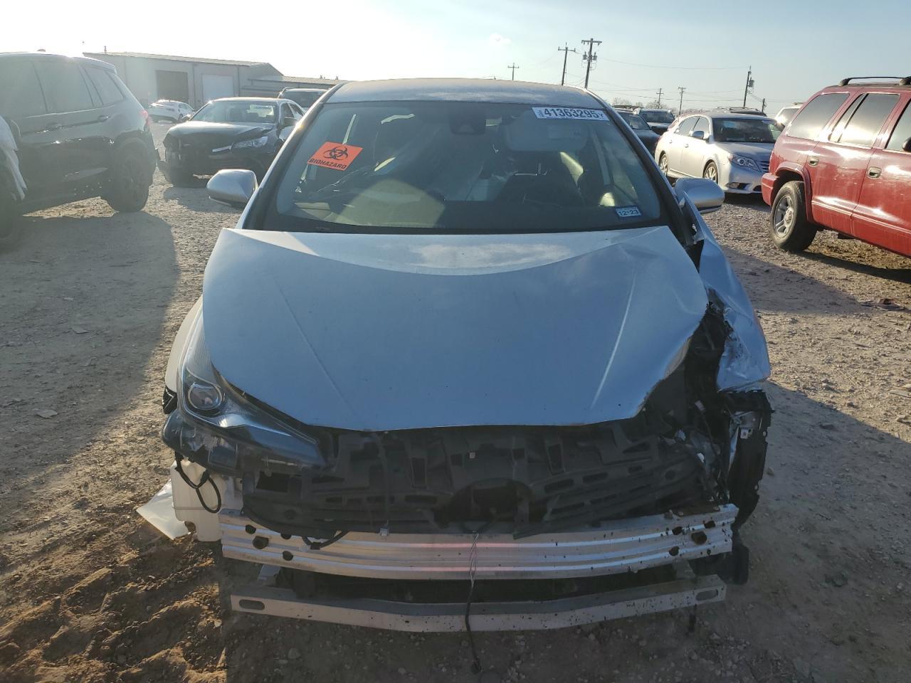 2020 Toyota Prius L - Фото 5