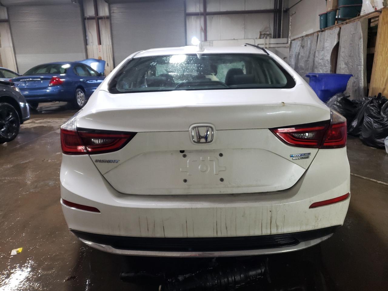 2019 Honda Insight Touring - Image 6