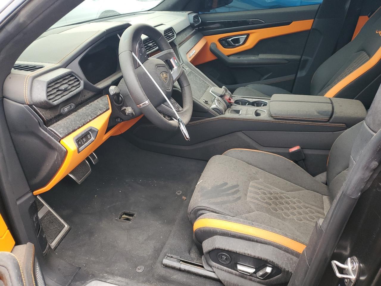 2024 Lamborghini Urus S - Image 7