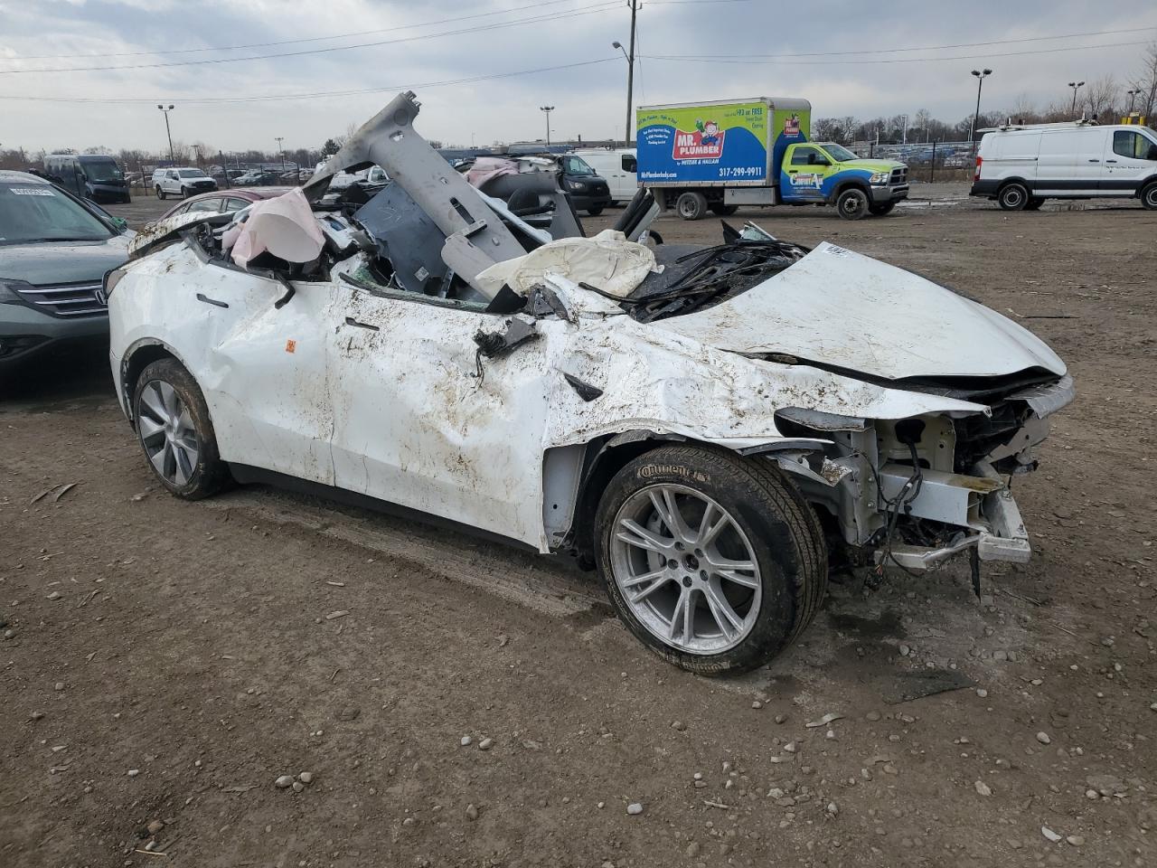 2023 Tesla Model Y - Фото 4