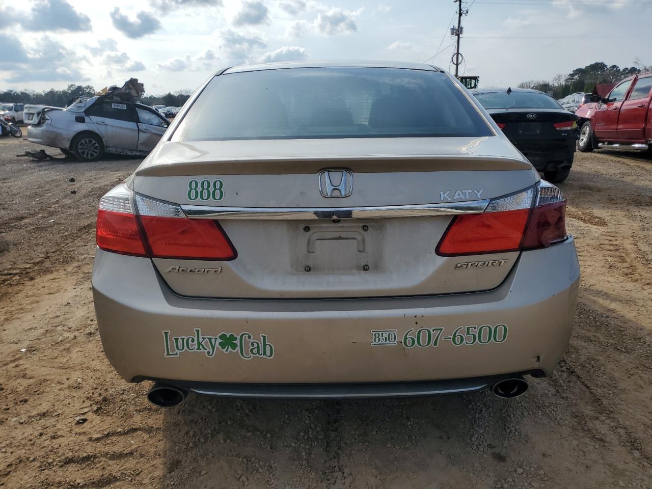 2014 Honda Accord Sport - Image 6