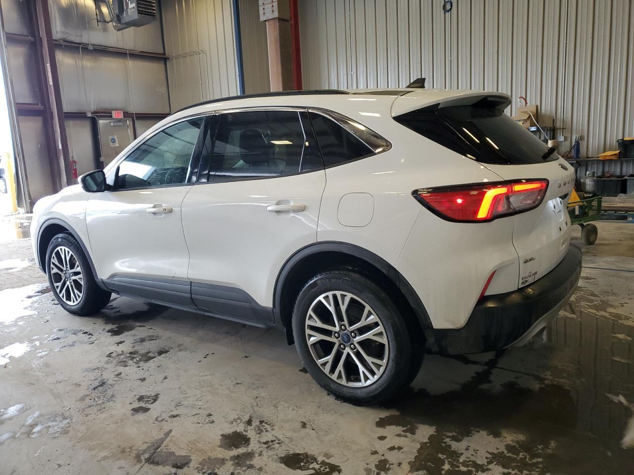 2022 Ford Escape Sel - Фото 2