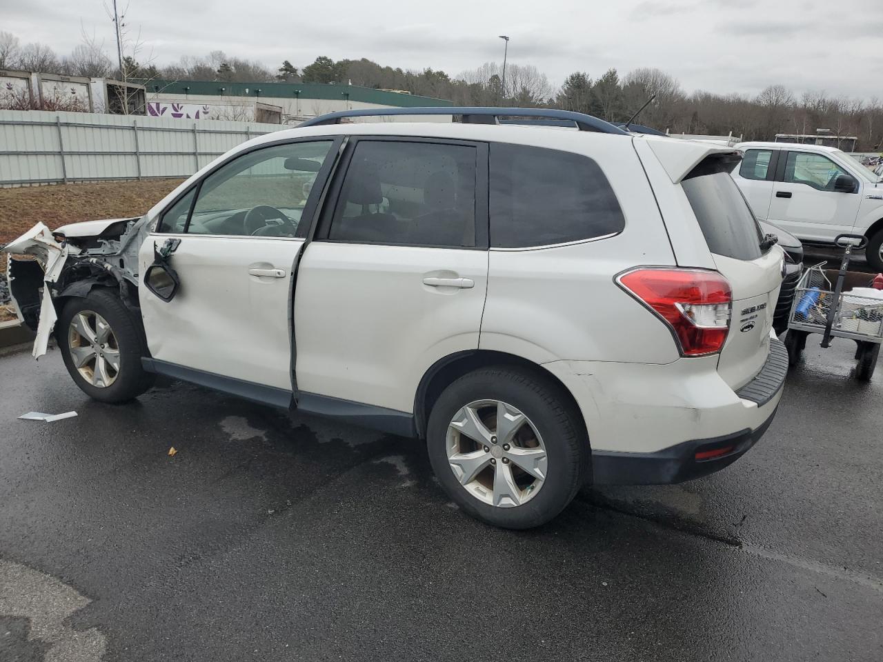 2014 Subaru Forester 2.5I Limited - Фото 2