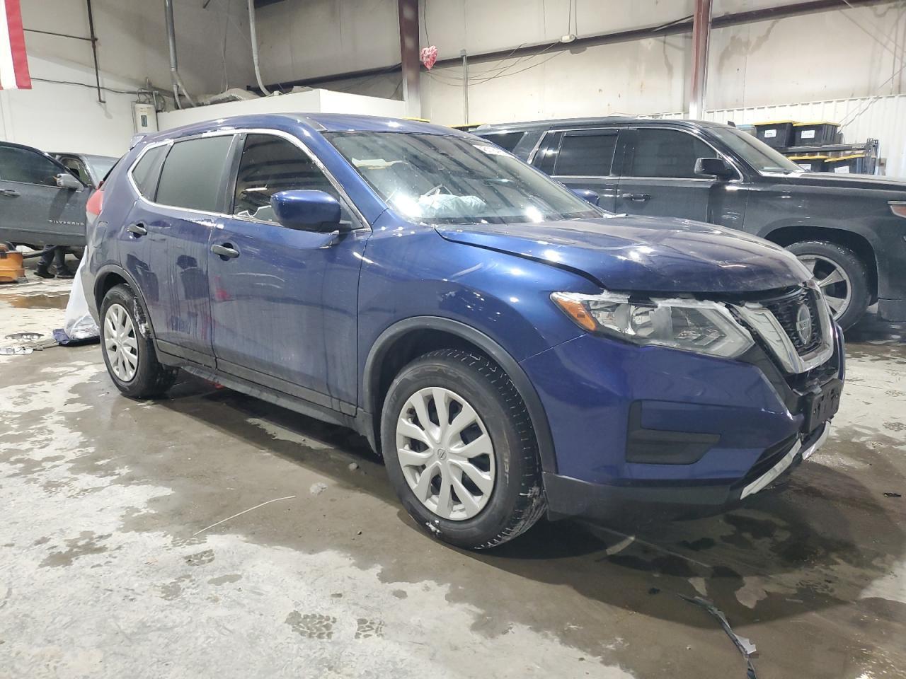 2020 Nissan Rogue S - Фото 4