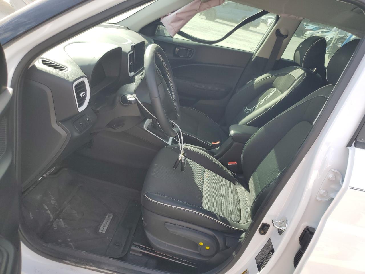 2024 Hyundai Venue Sel - Фото 7