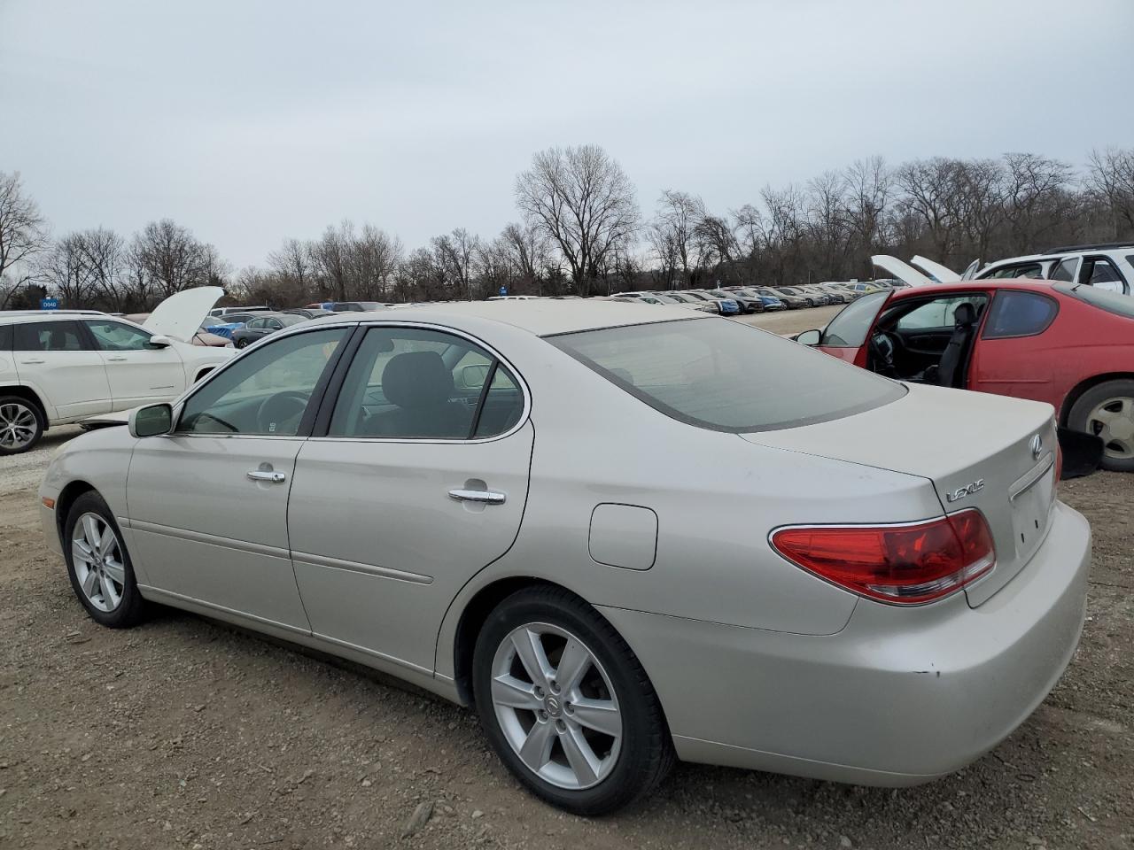 2005 Lexus Es 330 - Image 2