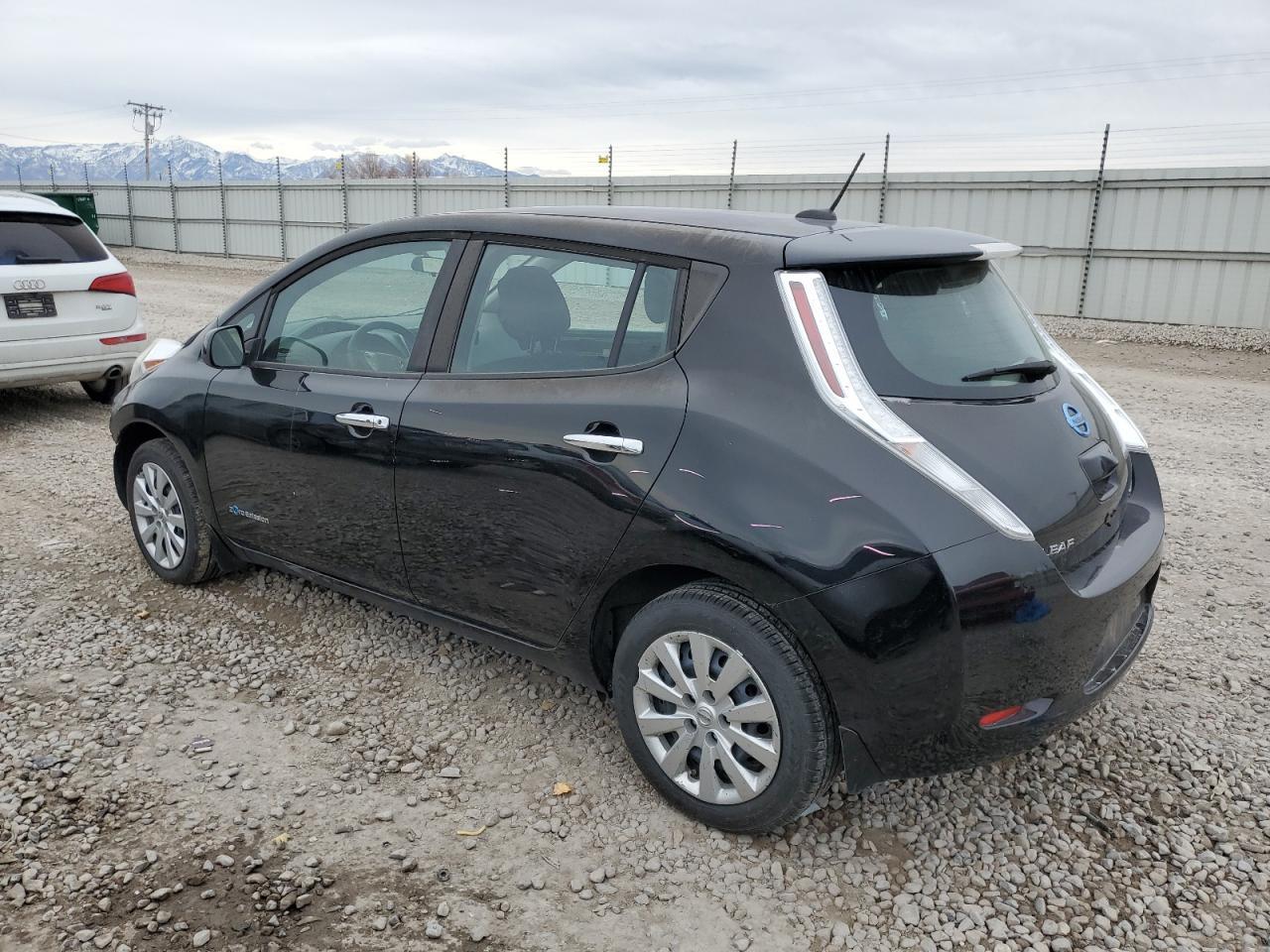 2016 Nissan Leaf S - Фото 2