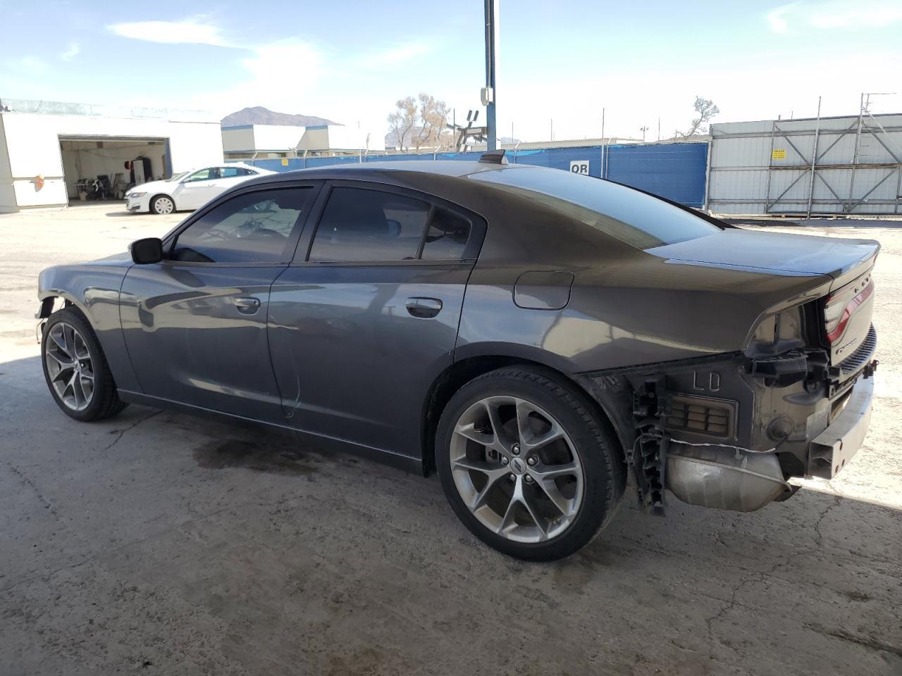2022 Dodge Charger Sxt - Фото 2