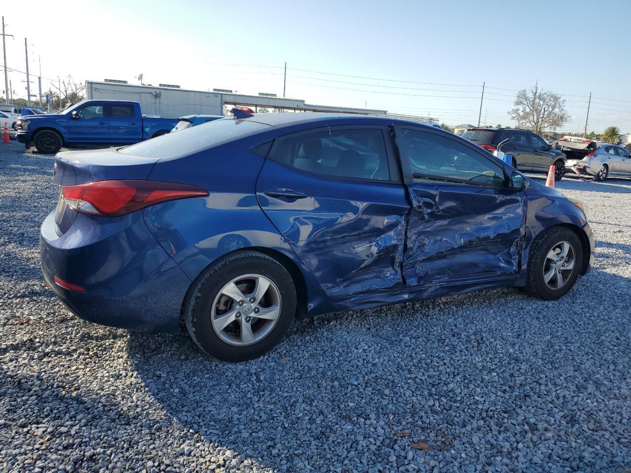 2015 Hyundai Elantra Se - Фото 3