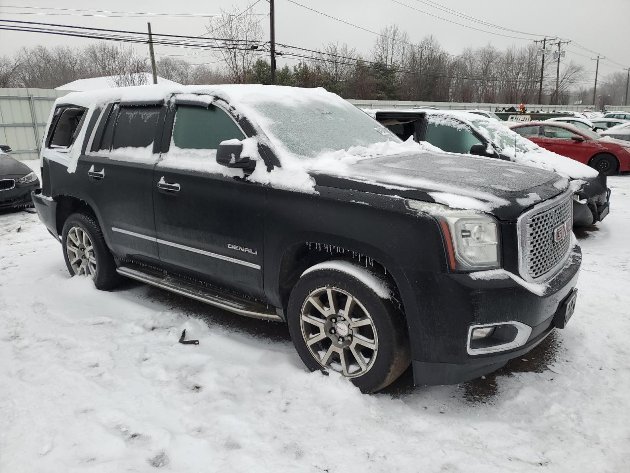 2016 GMC Yukon Denali - Image 4