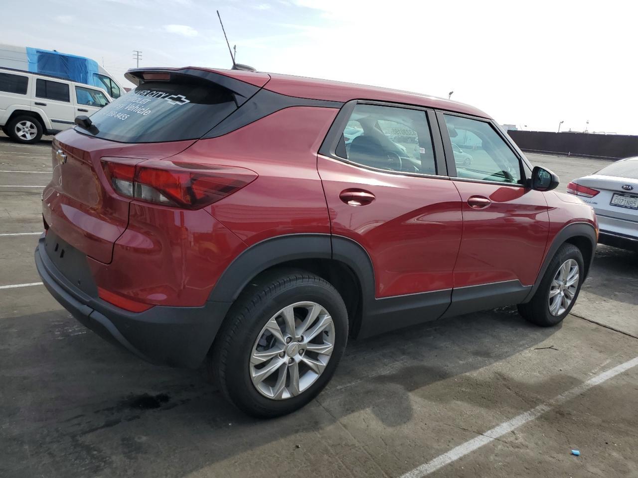2021 Chevrolet Trailblazer Ls - Image 3