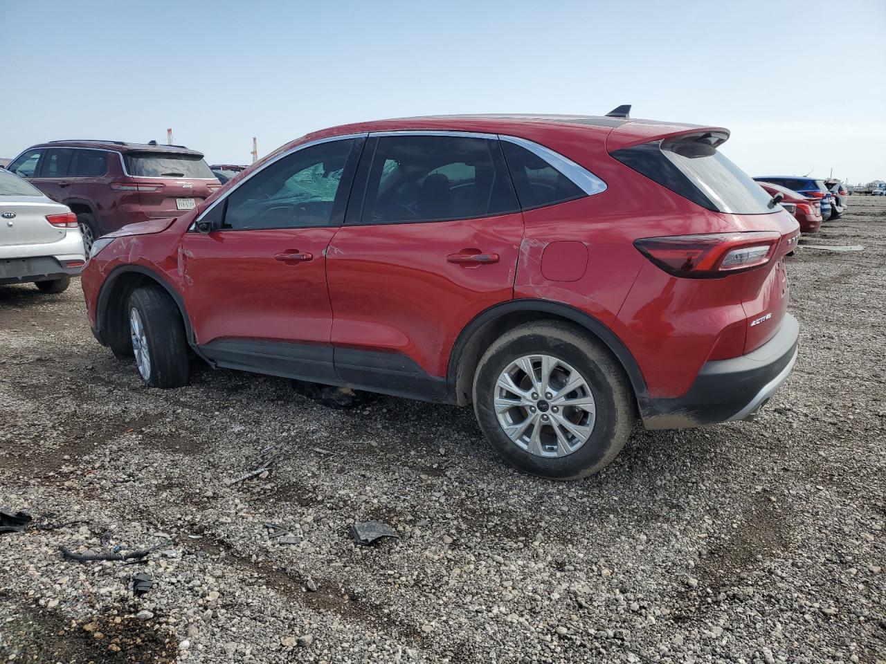 2023 Ford Escape Active - Image 2