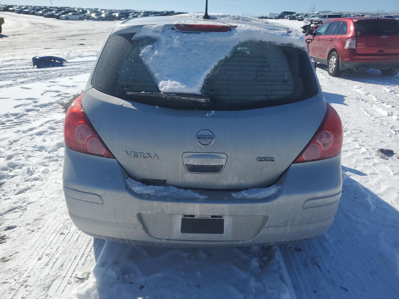 2012 Nissan Versa S - Фото 6