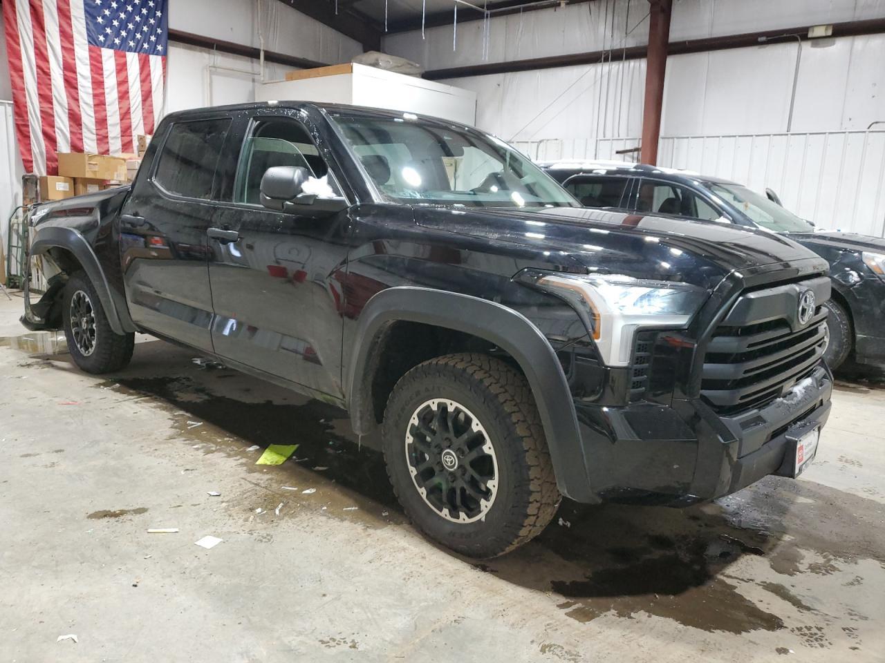 2024 Toyota Tundra Crewmax Sr - Фото 4