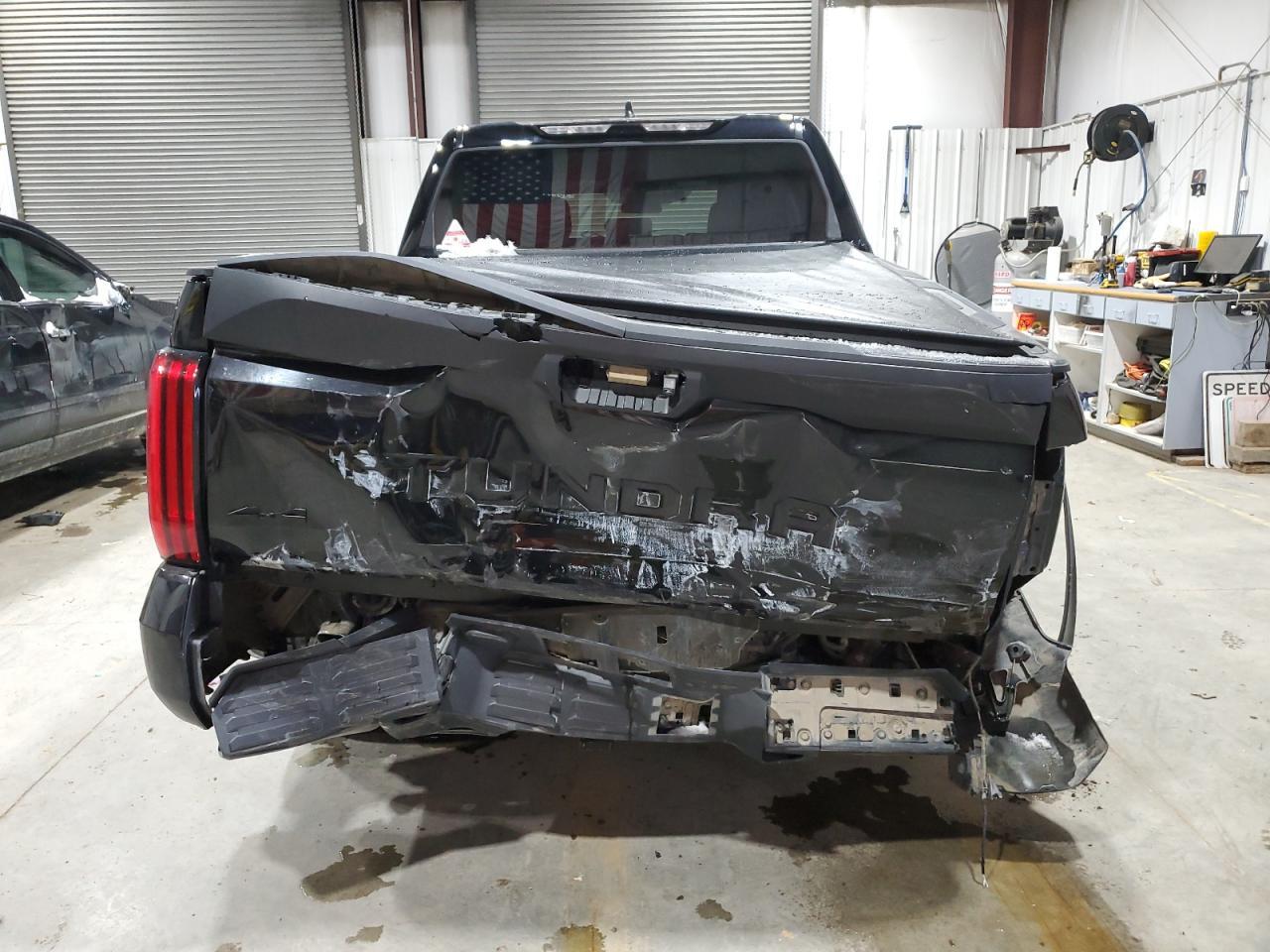2024 Toyota Tundra Crewmax Sr - Фото 6