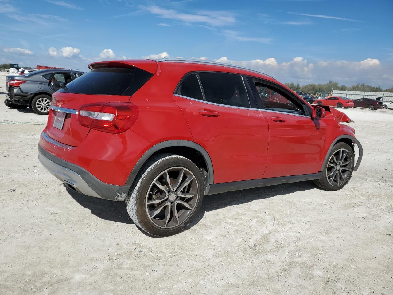 2016 Mercedes-Benz Gla 250 - Image 3
