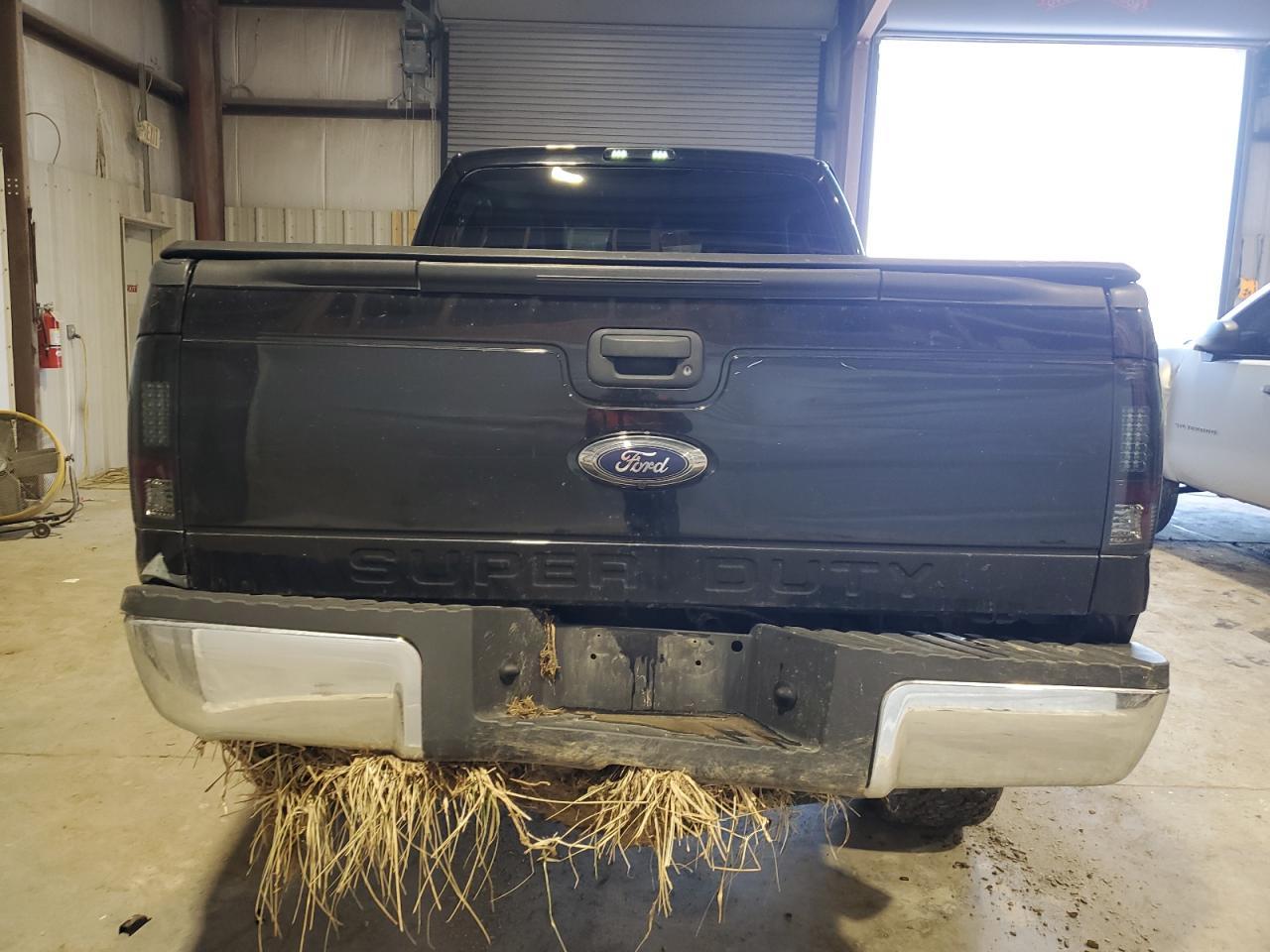 2016 Ford F250 Super Duty - Фото 6