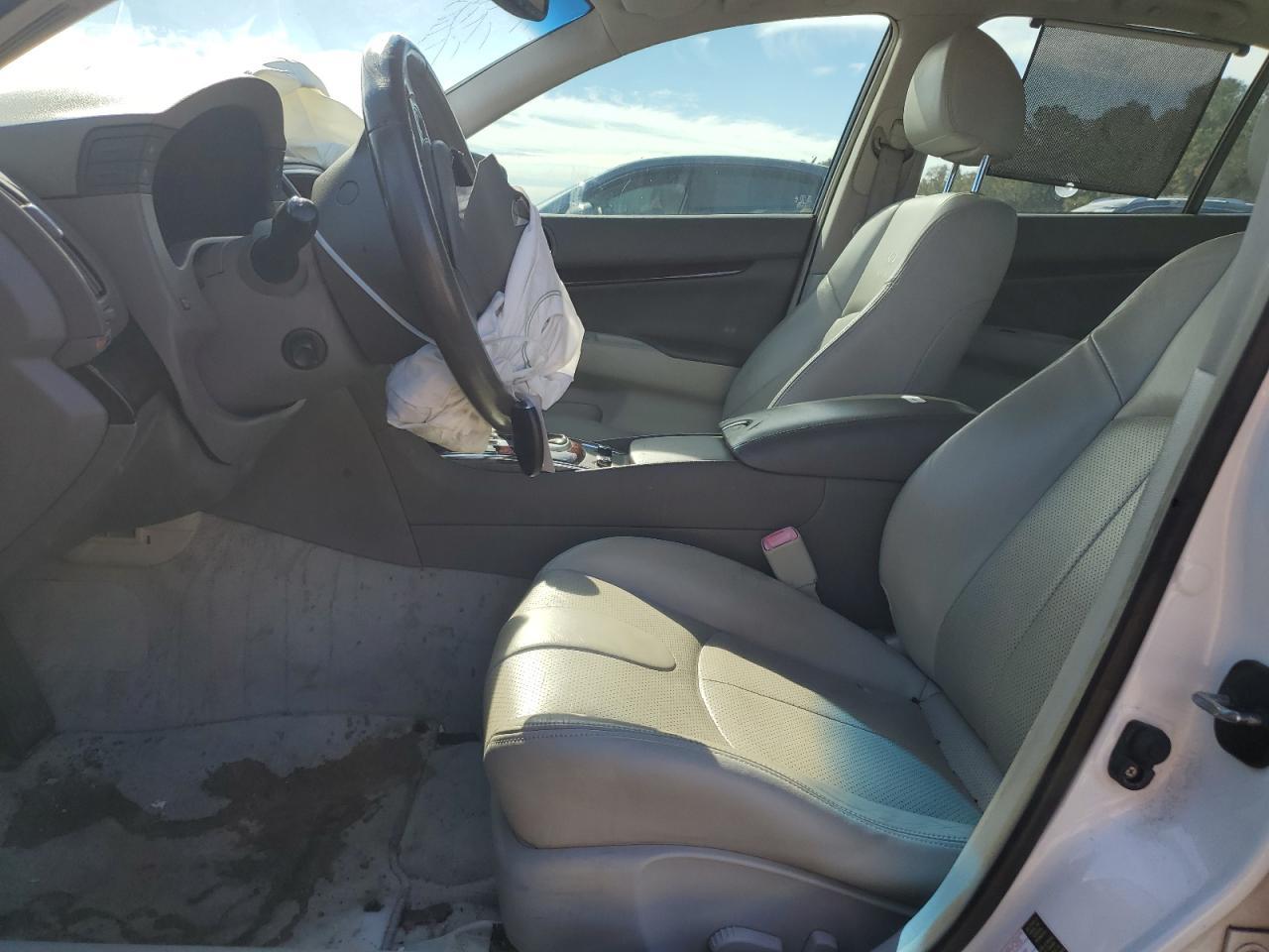 2011 Infiniti G37 Base - Фото 7