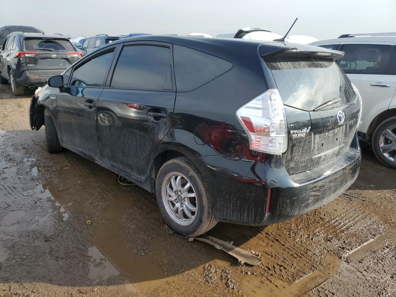 2014 Toyota Prius V - Фото 2