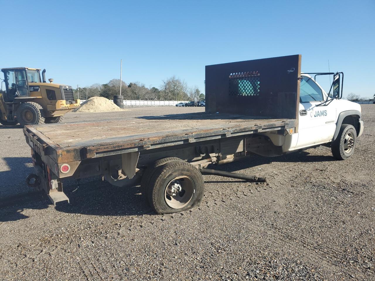 2003 GMC New Sierra C3500 - Фото 3