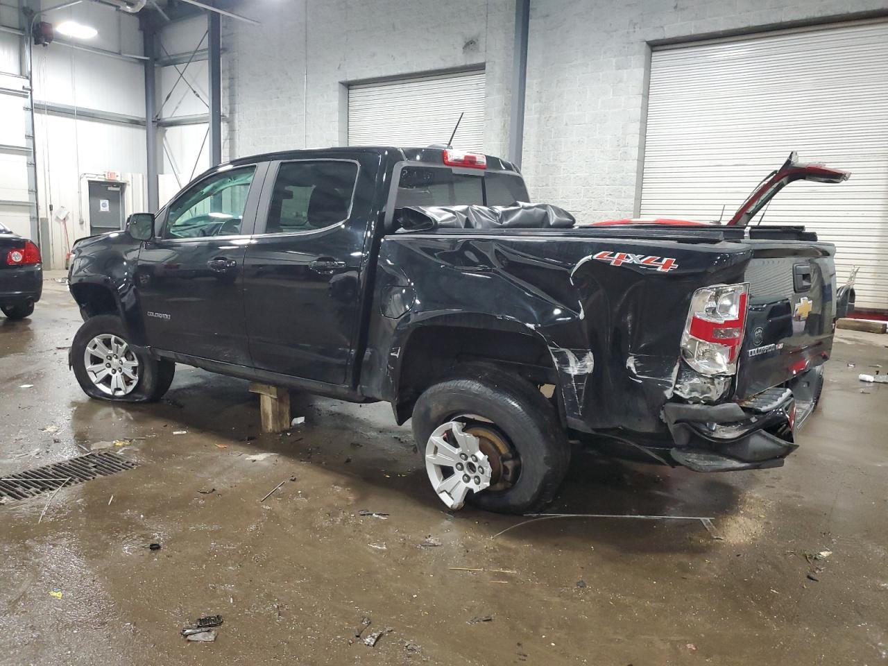 2018 Chevrolet Colorado Lt - Фото 2