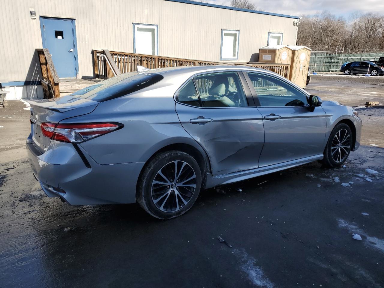 2019 Toyota Camry L - Image 3
