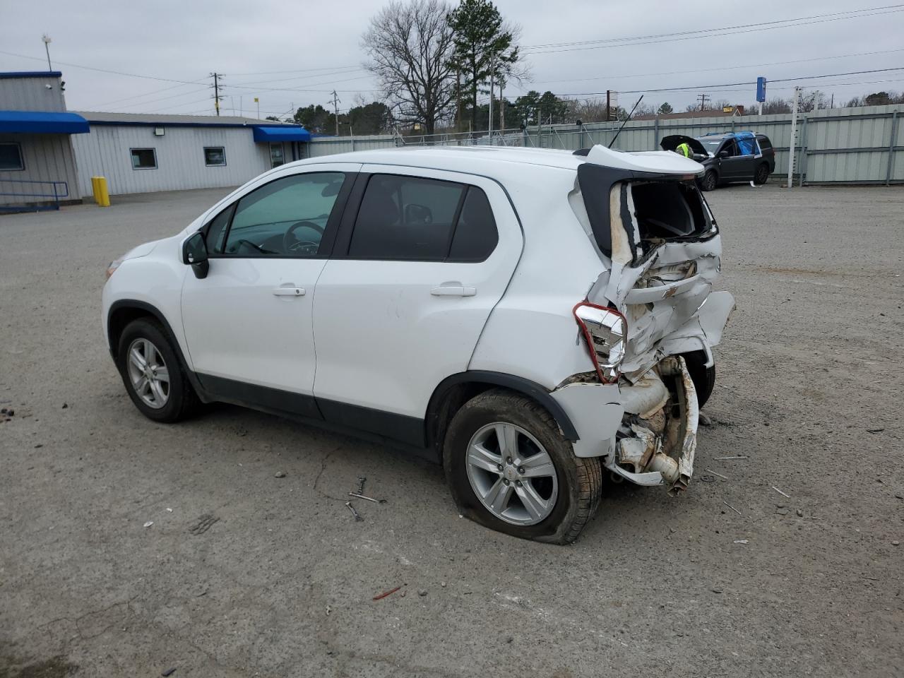 2020 Chevrolet Trax Ls - Фото 2