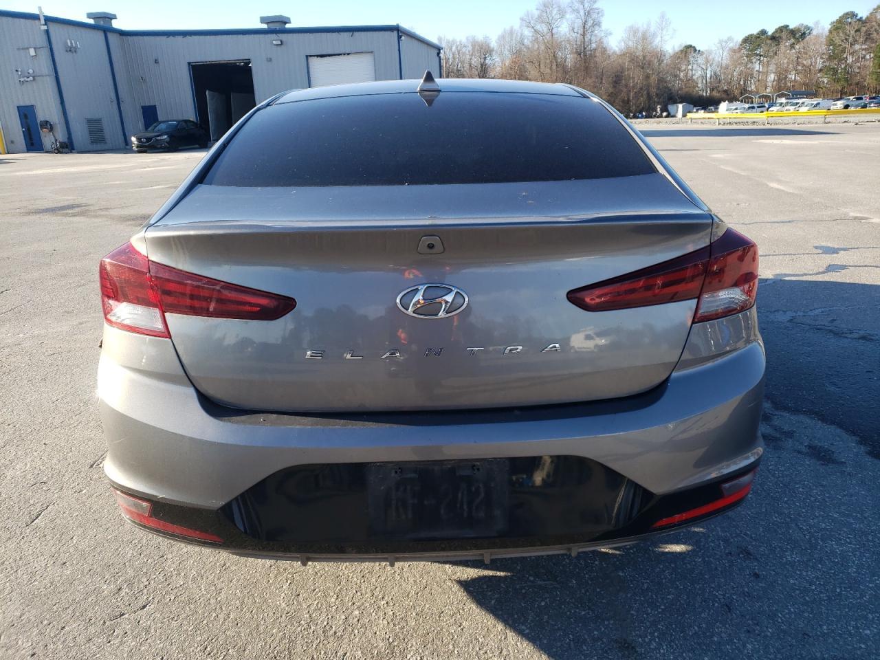 2020 Hyundai Elantra Sel - Фото 6