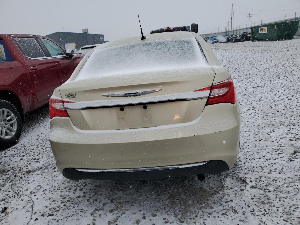 2011 Chrysler 200 Touring - Фото 6