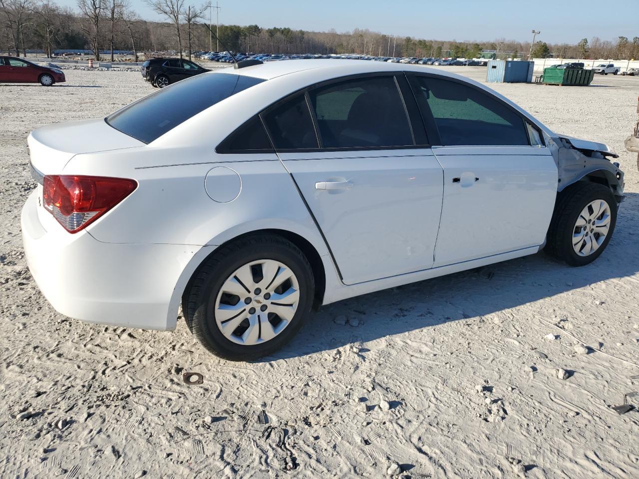 2015 Chevrolet Cruze Ls - Фото 3