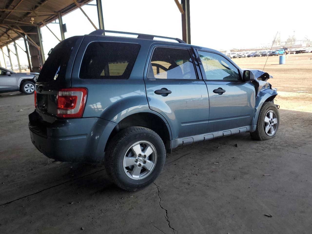 2010 Ford Escape Xlt - Фото 3