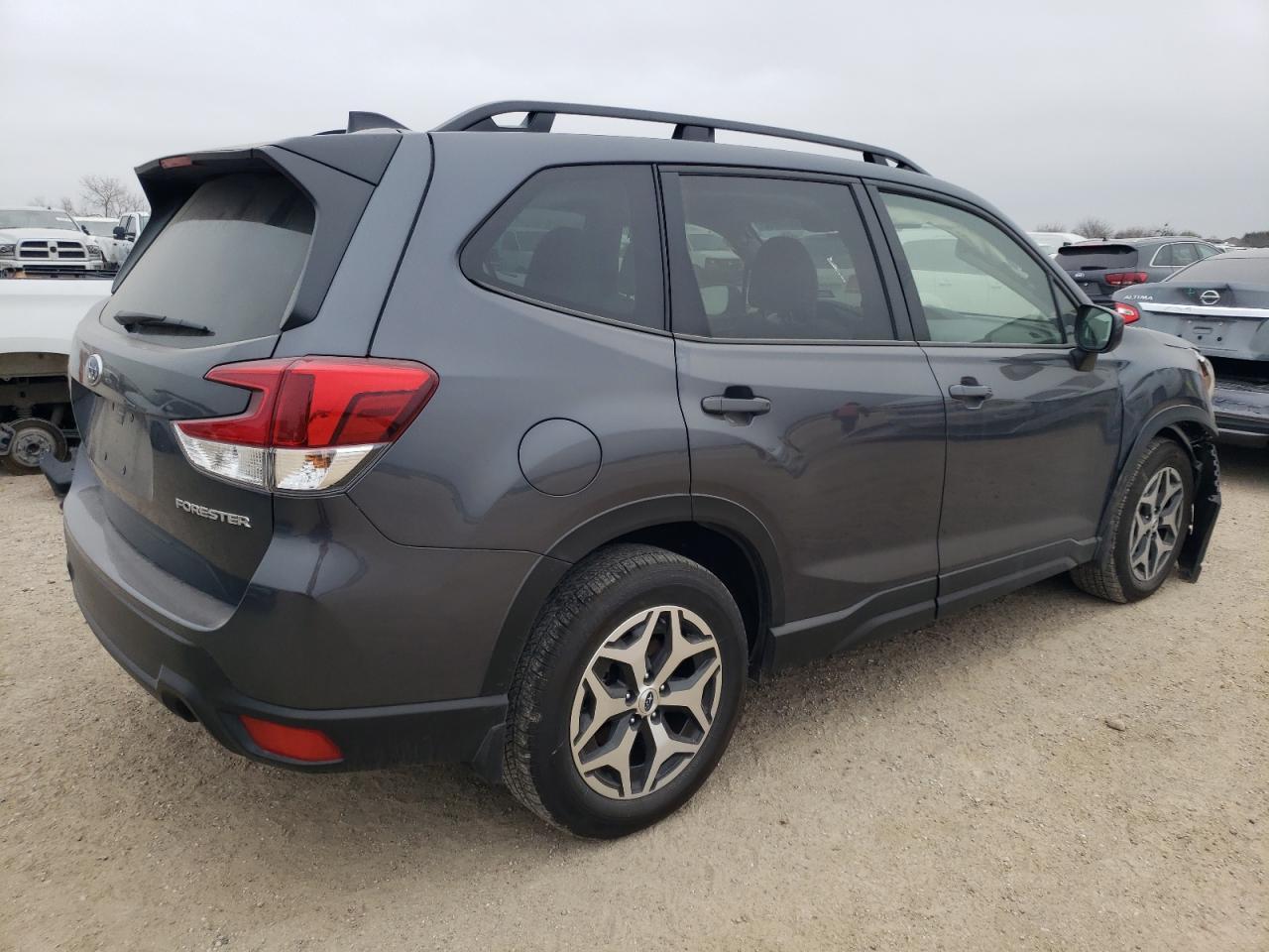 2024 Subaru Forester Premium - Image 3