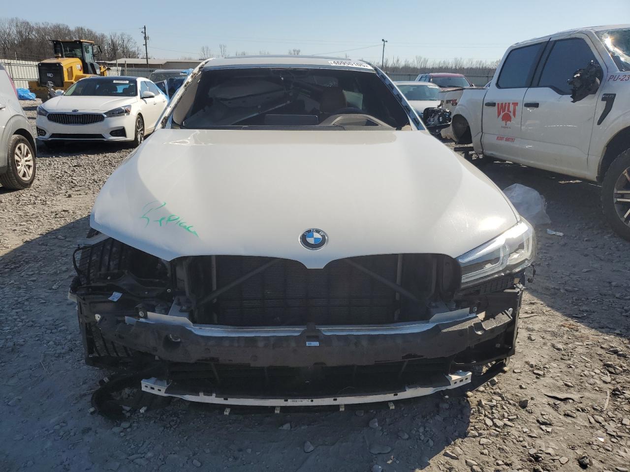 2021 BMW 530 I - Фото 5