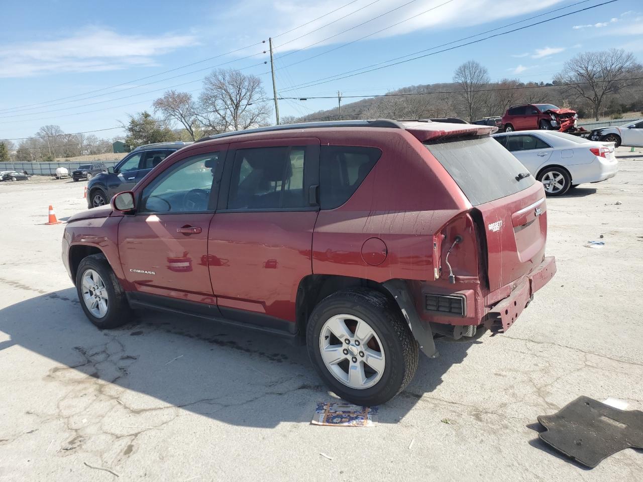 2017 Jeep Compass Latitude - Фото 2