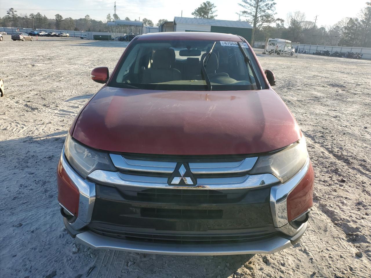 2016 Mitsubishi Outlander Se - Фото 5