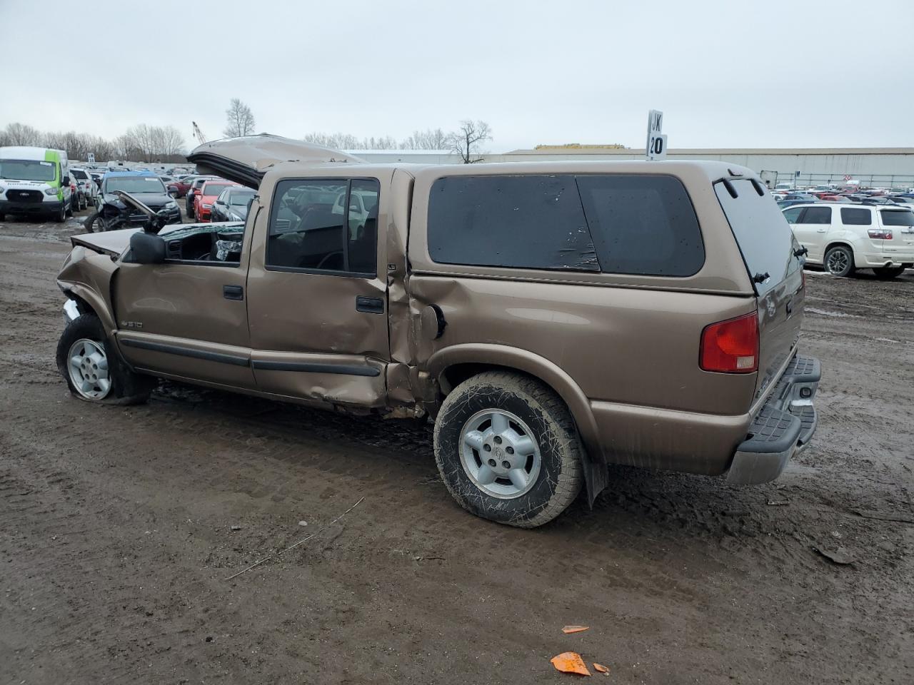 2002 Chevrolet S Truck S10 - Image 2
