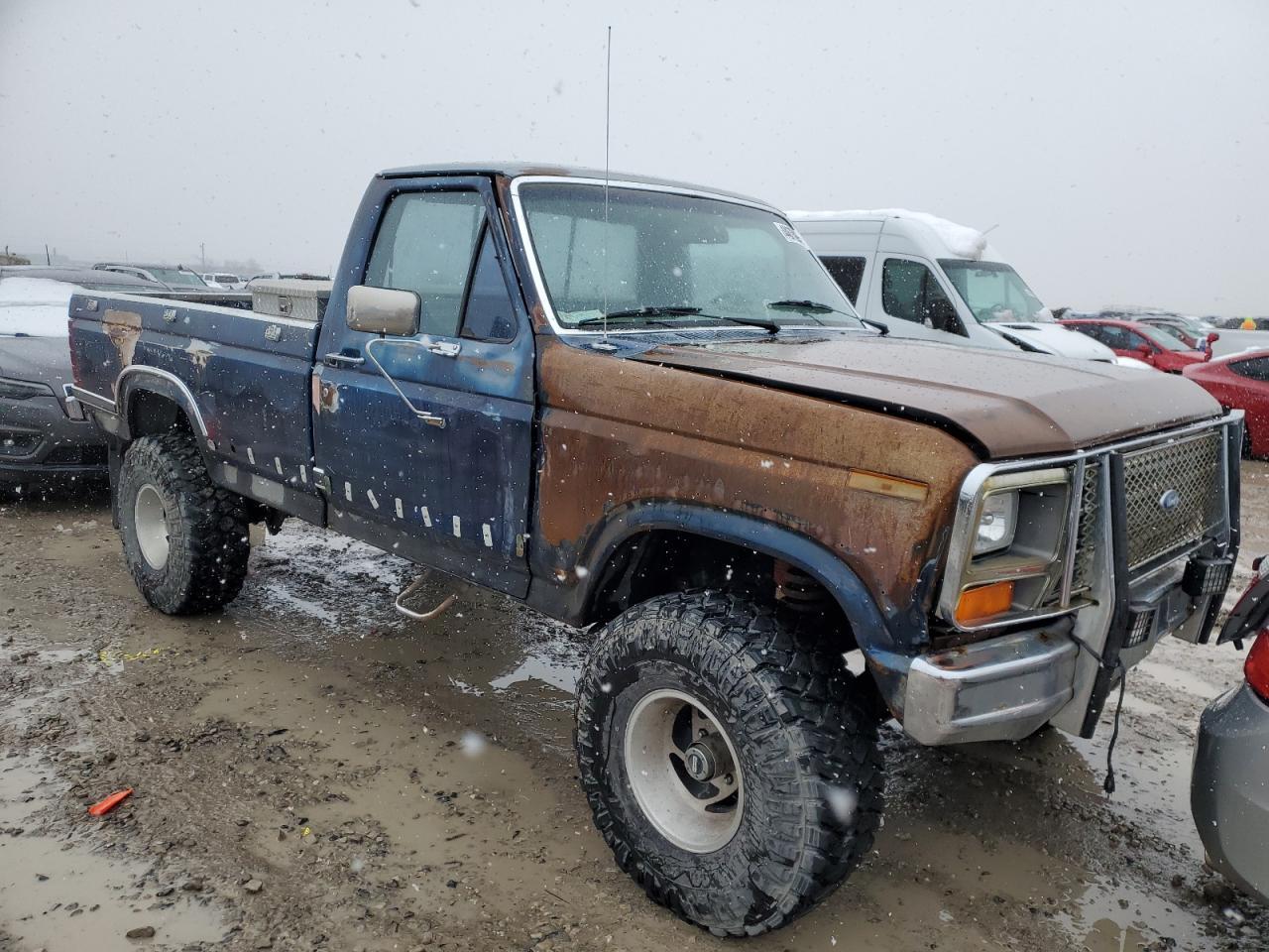 1983 Ford F150 - Фото 4