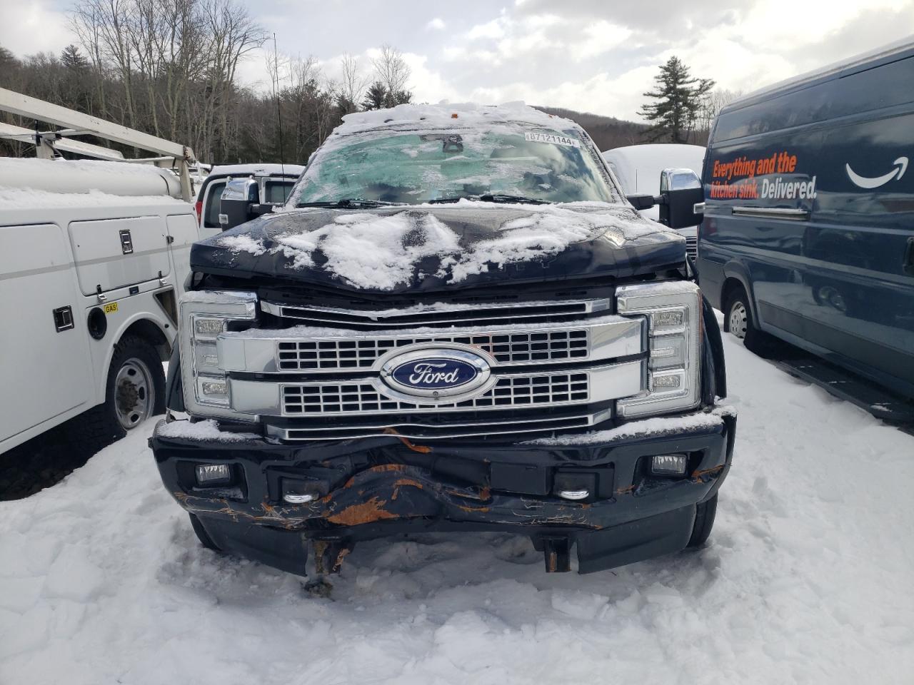 2017 Ford F450 Super Duty - Фото 5