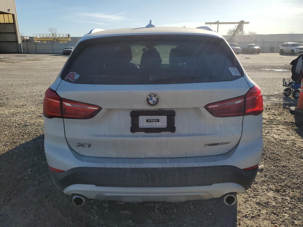 2021 BMW X1 xDrive28I - Фото 6