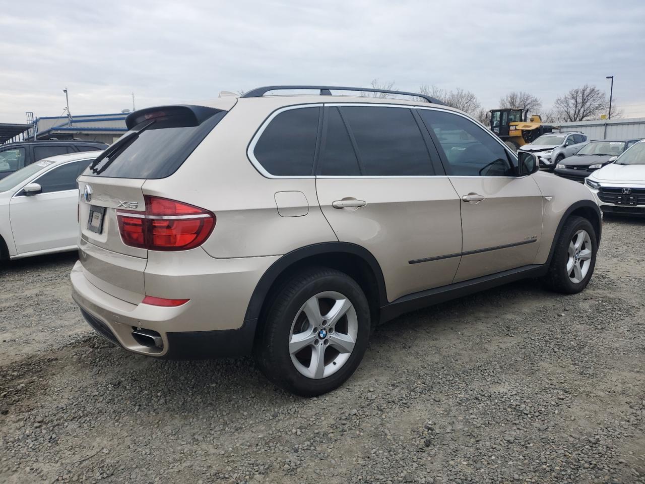 2013 BMW X5 xDrive50I - Фото 3