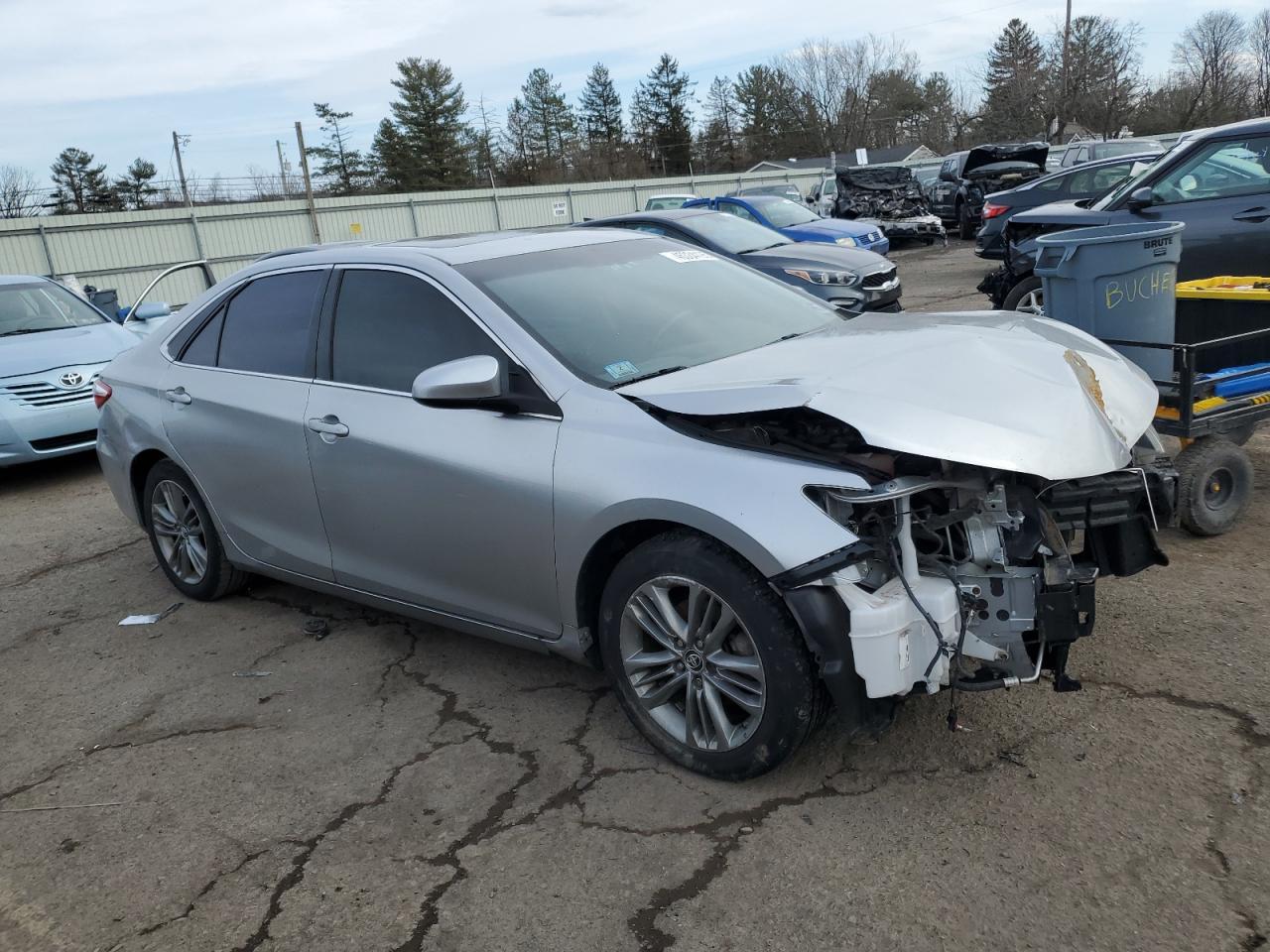 2016 Toyota Camry Hybrid - Фото 4